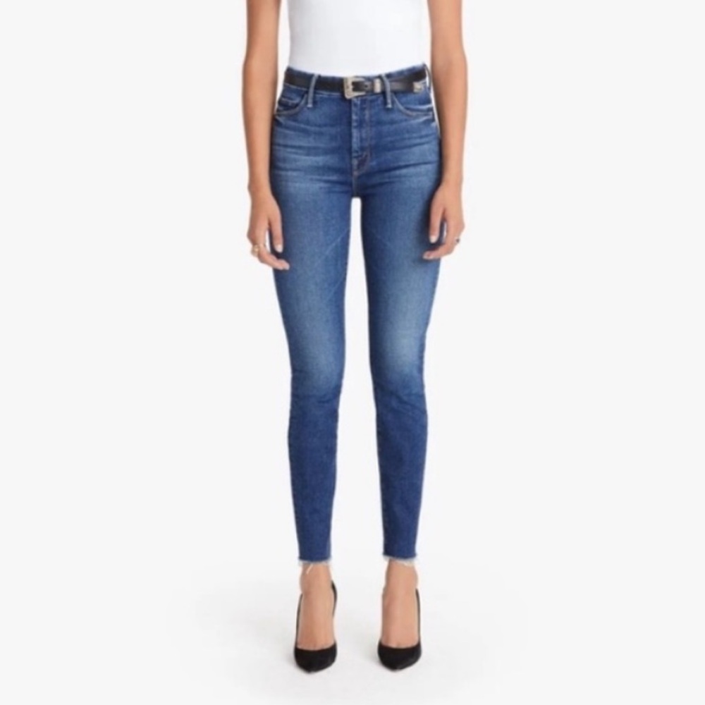 Mother Jeans High Waisted Looker Ankle Fray 26